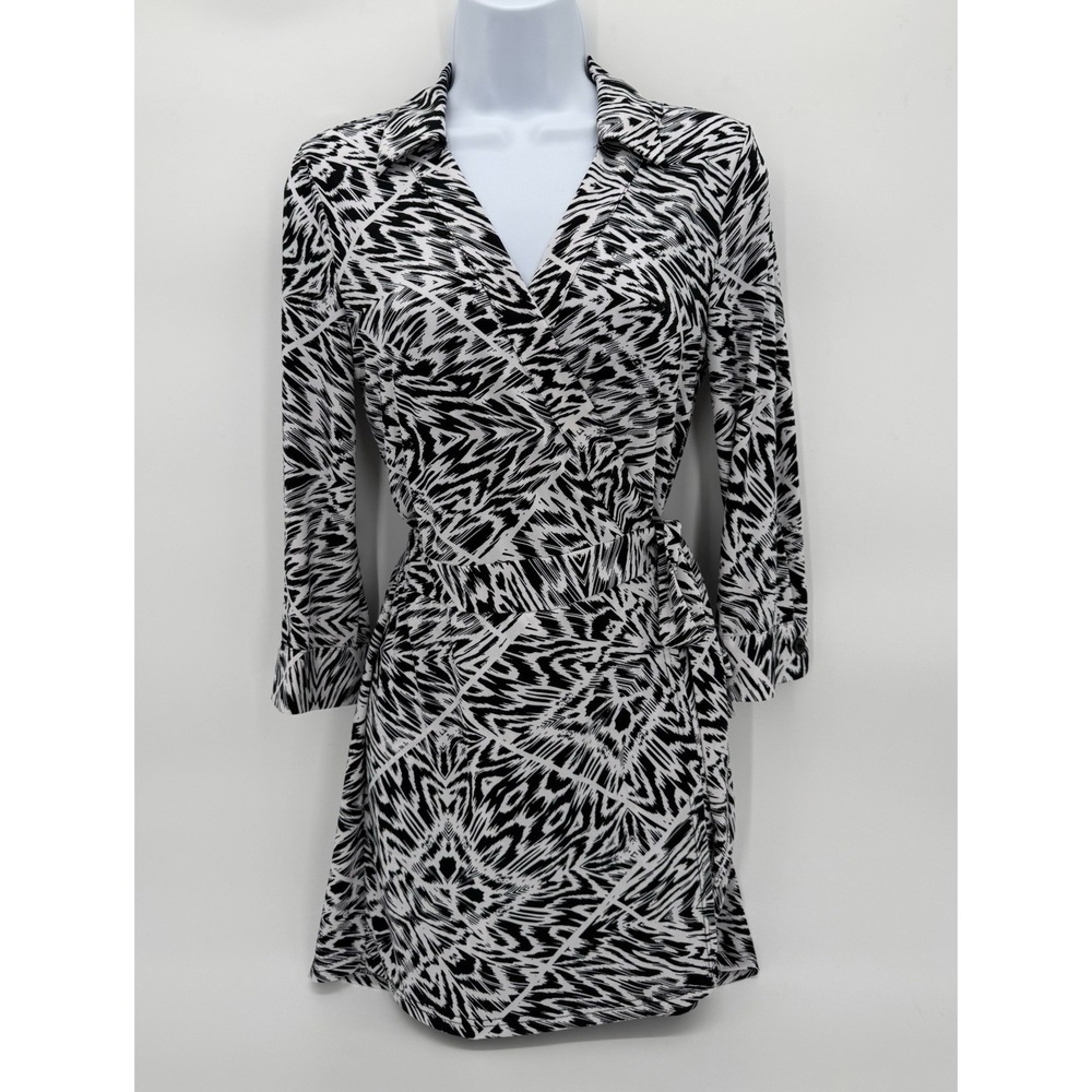 Neiman Marcus geometric wrap dress / romper Black White Women's Size S